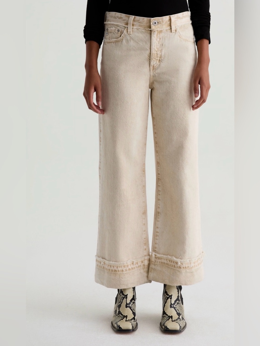 Ag Adriano Goldschmied-Saige Wide Leg
Crop Jean Mid-Rise Fit